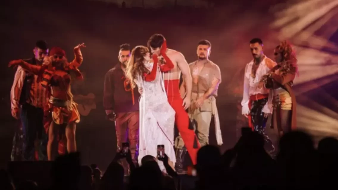 <strong>GLORIA TREVI SOLD OUT ISLA DIVINA WORLD TOUR</strong>