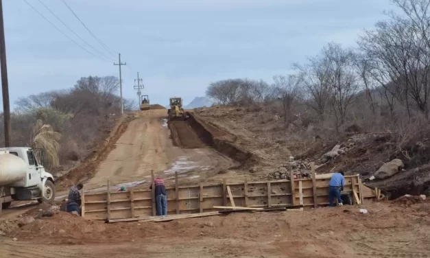 SE AUTORIZARON 370 MILLONES 558 MIL PESOS PARA REALIZAR 16 OBRAS CARRETERAS: SOP