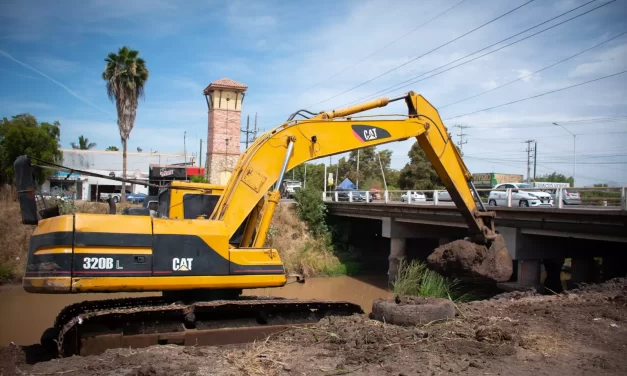 LIMPIEZA DE ARROYOS Y CANALES SUMA DIVERSOS PUNTOS DE LA CIUDAD