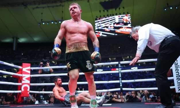 CANELO ÁLVAREZ DERROTA A UN VALIENTE JOHN RYDER