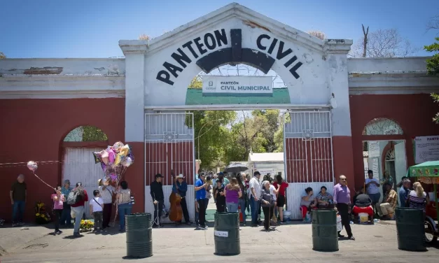 RECORRIDO POR LOS PANTEONES DE CULIACÁN