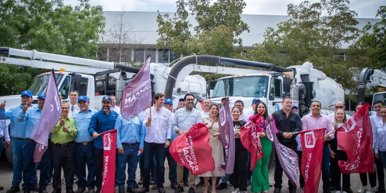 JUAN DE DIOS GÁMEZ ENTREGA TRES EQUIPOS VACTOR A LA JAPAC