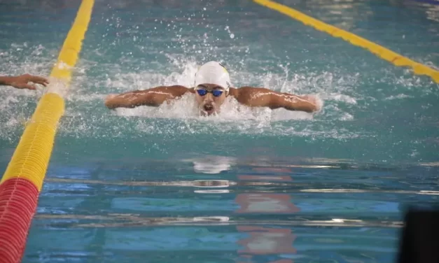 CIERRAN NATACIÓN CON MEDALLA DE PLATA