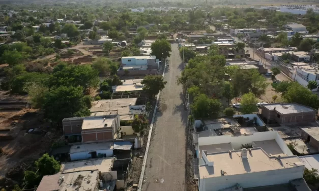 CONTINÚAN OBRAS DE PAVIMENTACIÓN CON CONCRETO HIDRÁULICO EN CULIACÁN