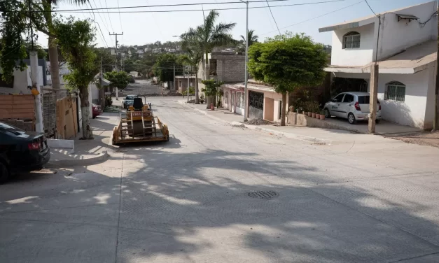 AVANZA CON ÉXITO LA PAVIMENTACIÓN CON CONCRETO HIDRÁULICO EN CULIACÁN