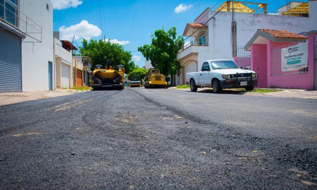 AVANZAN OBRAS DE REENCARPETADO EN VILLAS DEL REAL Y SECTOR CEDROS