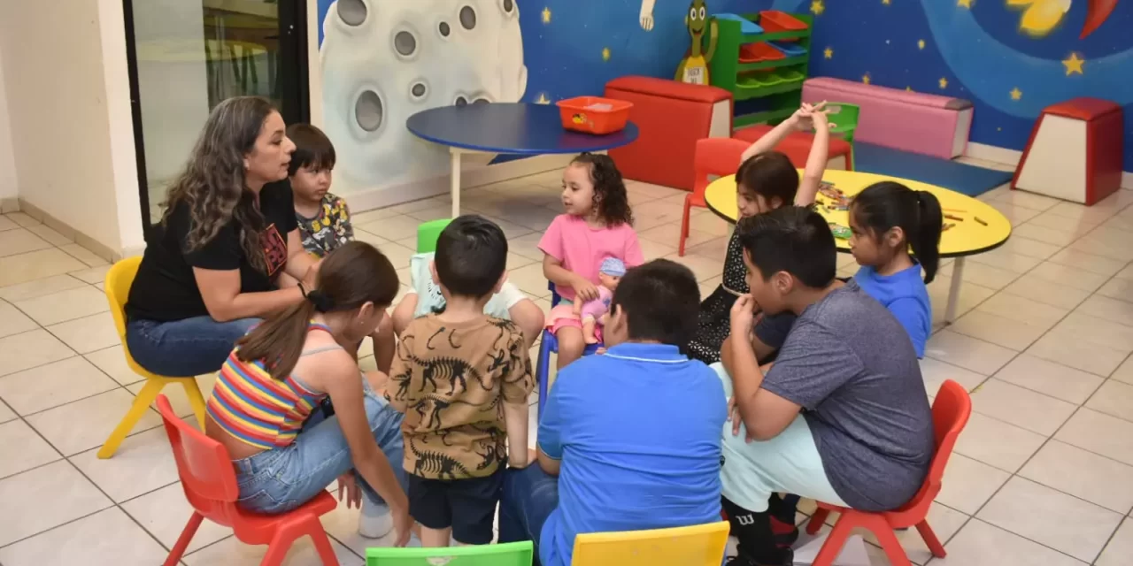 TALLERES QUE ALEGRAN EL ALMA EN LA BIBLIOTECA “ROSA MARÍA PERAZA”