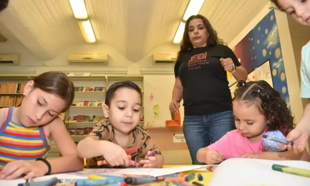 TALLERES QUE ALEGRAN EL ALMA EN LA BIBLIOTECA “ROSA MARÍA PERAZA”