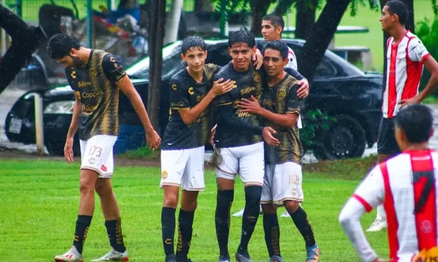 GOLEADA AURINEGRA EN LA TDP