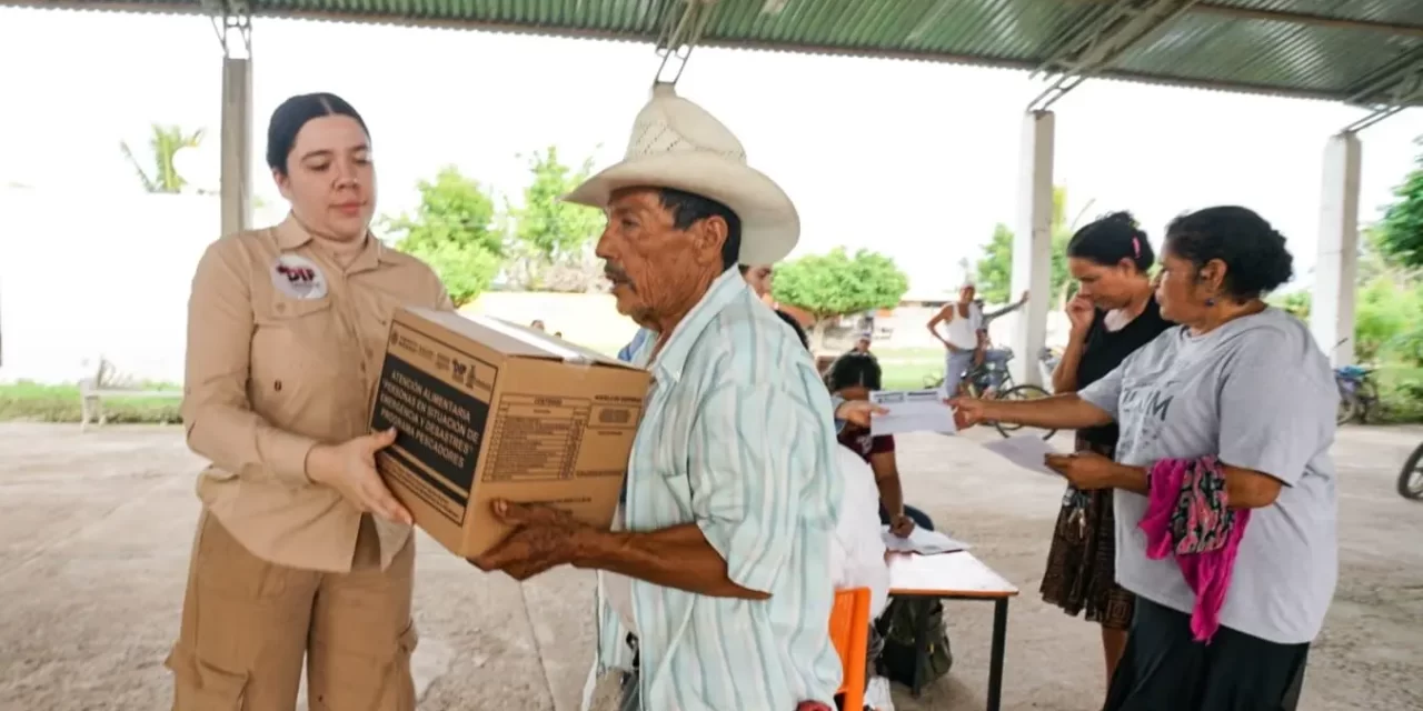 ENTREGA EL SISTEMA DIF SINALOA APOYOS EMERGENTES PARA PESCADORES DE SINALOA