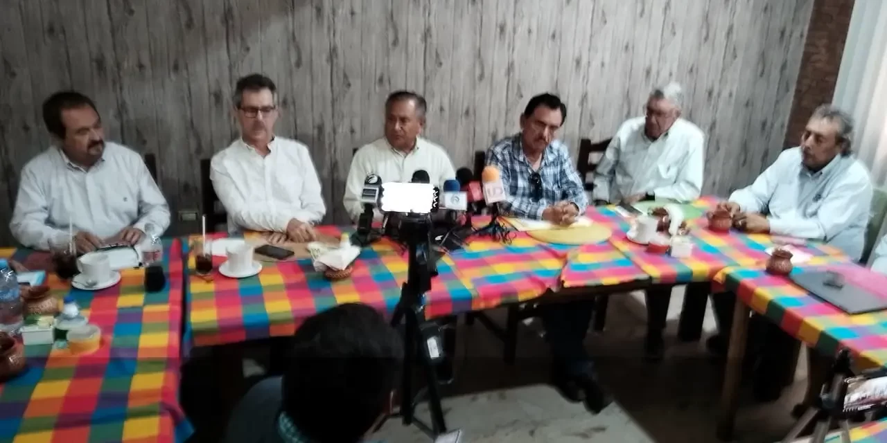 JUEZ ORDENA CERRAR TODAS LAS FRONTERAS DE MÉXICO AL INGRESO DE CAMARÓN DE GRANJA: COADES