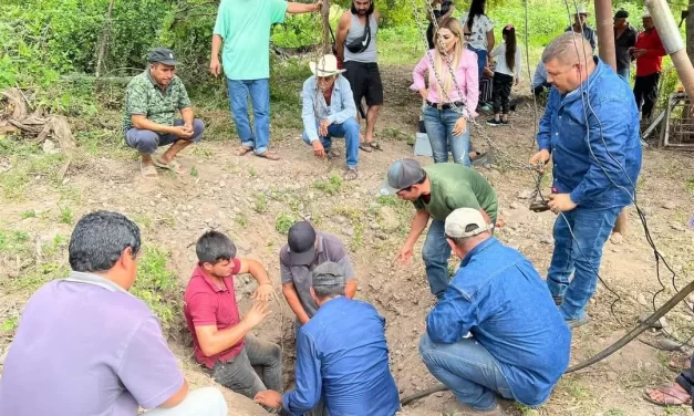 ENTREGA VERÓNICA AVILÉS ROCHÍN SISTEMA DE BOMBEO EN LA COMUNIDAD DE POTRERILLOS