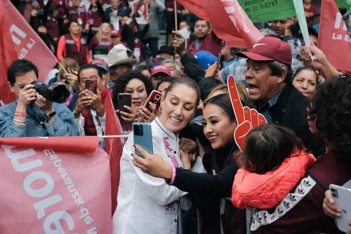 “SOMOS LOS PRIMEROS EN DEMANDAR Y RESPETAR LA REPRESENTACIÓN DE LAS MUJERES EN EL ESPACIO PÚBLICO”: SHEINBAUM