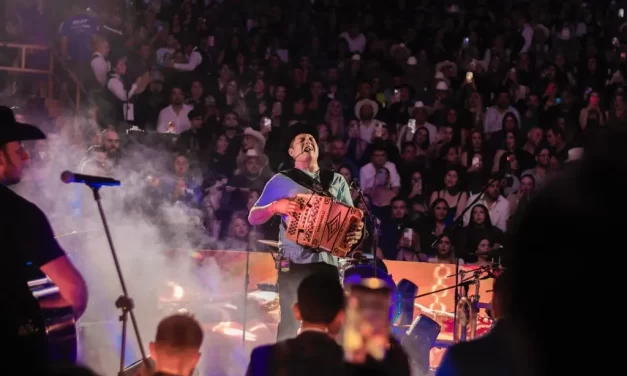 REMMY VALENZUELA, ¡QUÉ GRAN NOCHE REGALA EN EL PALENQUE DE CULIACÁN