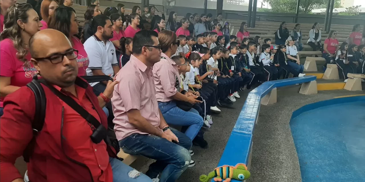 GRAN ACUARIO RECIBE A 80 NIÑOS DE GUAMÚCHIL QUE ANHELABAN CONOCER MAZATLÁN