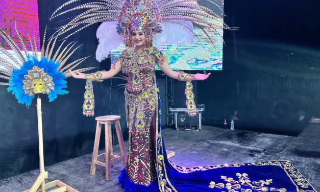 ES MÍA MILIXI I, REINA DEL CARNAVAL ELOTA 2024