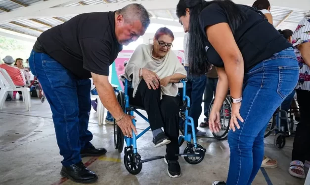 FAMILIAS DE MAZATLÁN APROVECHAN LAS BRIGADAS DEL BIENESTAR DEL SISTEMA DIF SINALOA