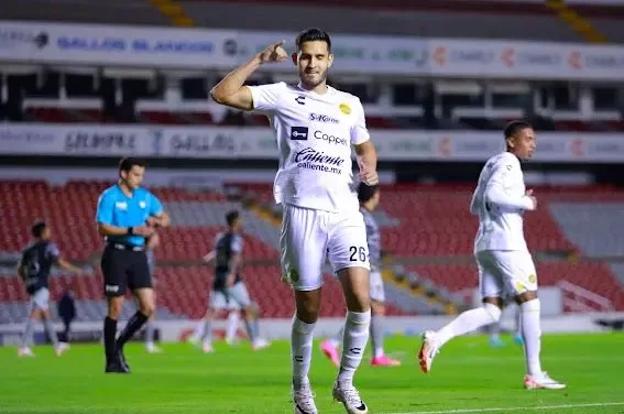 ATLANTE GANÓ EN LA PECERA