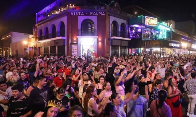 GRAN FIESTA SE ARMÓ EN EL ESCENARIO OLAS ALTAS