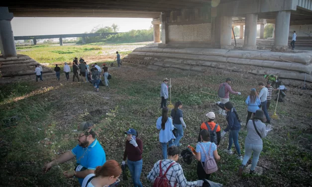 AYUNTAMIENTO Y SEBIDES REALIZAN JORNADA DE LIMPIEZA EN EL RÍO CULIACÁN