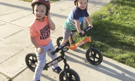 ¿CUÁNDO DEBE EMPEZAR UN NIÑO A MONTAR EN BICICLETA?