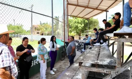 AVANZA A UN 70 % INSTALACIÓN DE ALUMBRADO EN CAMPO DE BÉISBOL DE POTRERILLOS DEL NOROTE