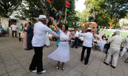 TARDES DE DANZÓN