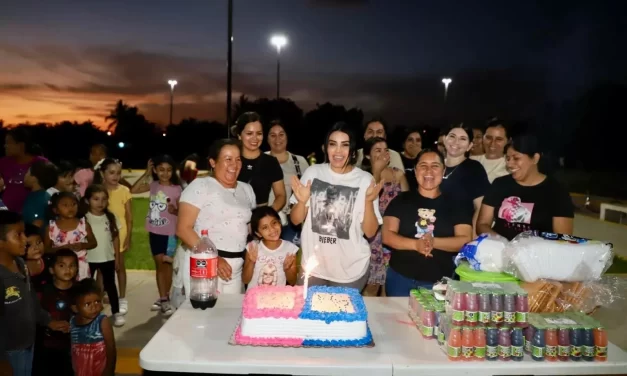 DISFRUTAN NIÑOS DE TAYOLTITA DE NUEVO PARQUE RECREATIVO