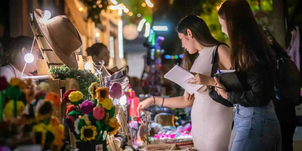 JUAN DE DIOS GÁMEZ RECIBE DISTINTIVO «BARRIO MÁGICO», E INVITA A HACER UNA GRAN ALIANZA POR CULIACÁN