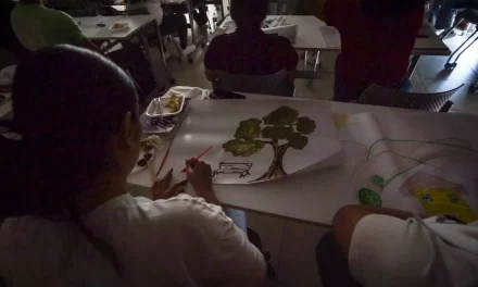 DESARROLLA EL SISTEMA DIF SINALOA EL TALLER «ESTRATEGIAS DE ARTE-TERAPIA»