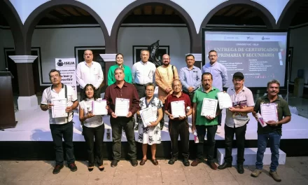 NUEVE EMPLEADOS DEL ISIC RECIBEN CERTIFICADOS DE NIVEL BÁSICO