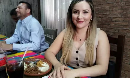 VANESSA ORTIZ, JOVEN EMPRESARIA ABRIÉNDOSE CAMINO COMO PRODUCTORA DE EVENTOS TRAE “MAMMA MIA” A CULIACÁN