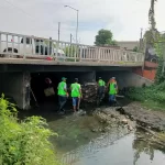 AYUNTAMIENTO REFUERZA LABORES DE LIMPIEZA Y DESAZOLVE EN AFLUENTES