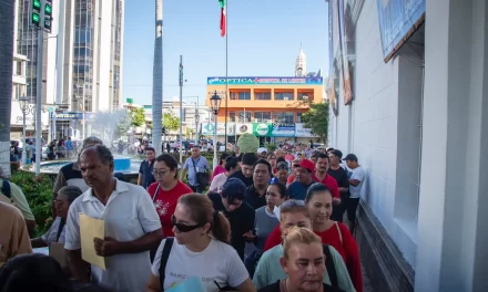 CON MUCHA AFLUENCIA INICIA EL TERCER DÍA DEL PROGRAMA DE APOYO ECONÓMICO EMERGENTE