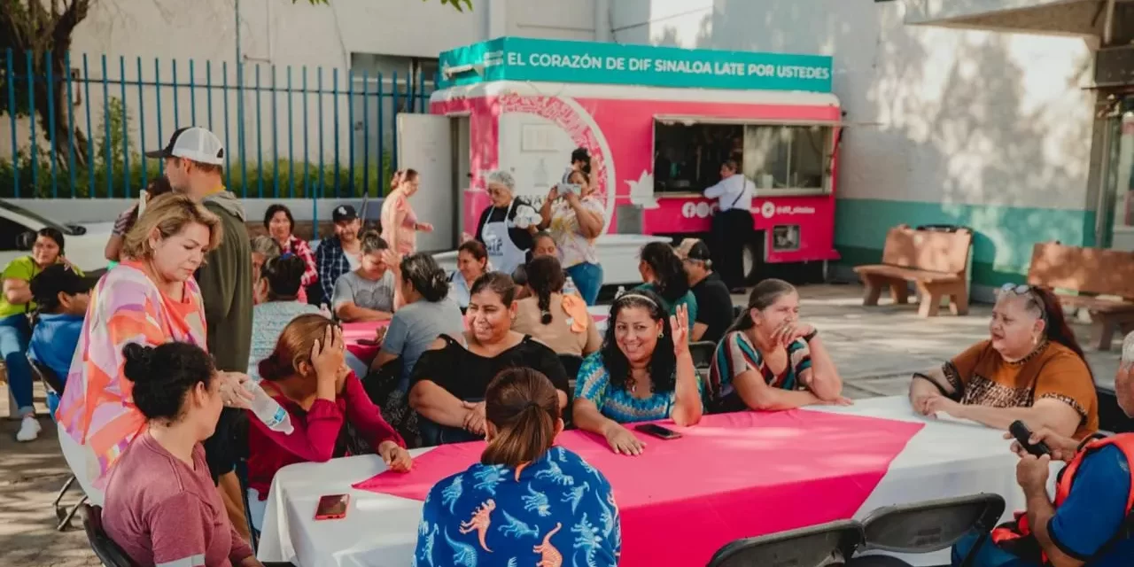 DIF SINALOA ENTREGA ALIMENTO A TRAVÉS DE SU COCINA MÓVIL EN EL HOSPITAL GENERAL DE CULIACÁN