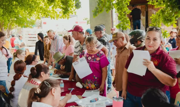 LAS BRIGADAS DEL BIENESTAR LLEVAN SUS SERVICIOS A EL EJIDO MOCHIS EN AHOME