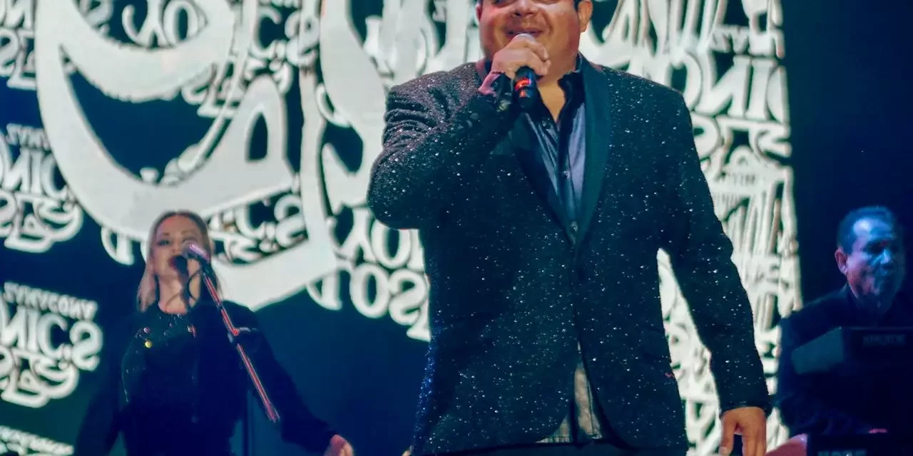 LOS YONIC’S ZAMACONA CELEBRAN 49 AÑOS CANTÁNDOLE AL AMOR