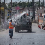 CONTINÚAN LAS LABORES DE REENCARPETADO EN CULIACÁN