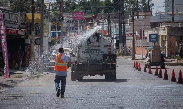 CONTINÚAN LAS LABORES DE REENCARPETADO EN CULIACÁN