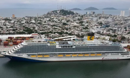 CONTINÚAN LOS ARRIBOS DE CRUCEROS TURÍSTICOS EN MAZATLÁN