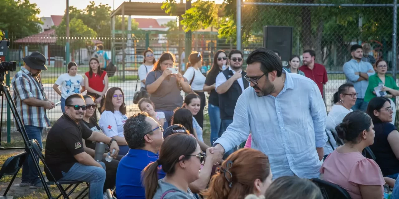 JUAN DE DIOS GÁMEZ CUMPLE COMPROMISO Y DA INICIO A CONSTRUCCIÓN DE CANCHA DE PASTO SINTÉTICO EN UNIVERSIDAD 94