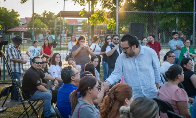 JUAN DE DIOS GÁMEZ CUMPLE COMPROMISO Y DA INICIO A CONSTRUCCIÓN DE CANCHA DE PASTO SINTÉTICO EN UNIVERSIDAD 94