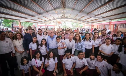 JUAN DE DIOS GÁMEZ ASISTE AL INICIO DE LAS ASAMBLEAS INFORMATIVAS BECA UNIVERSAL DE EDUCACIÓN BÁSICA «RITA CETINA»