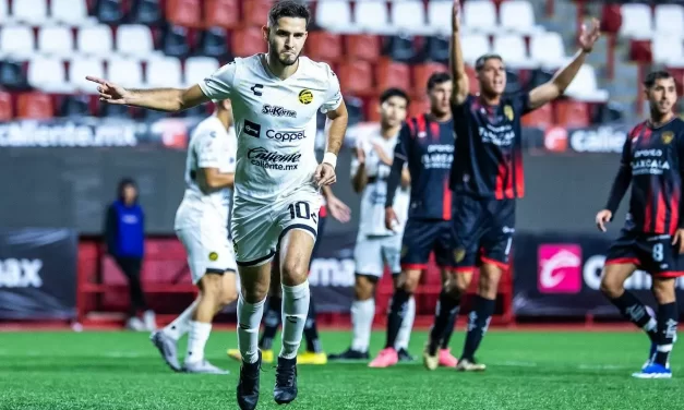 VICTORIA DE ORO PARA DORADOS