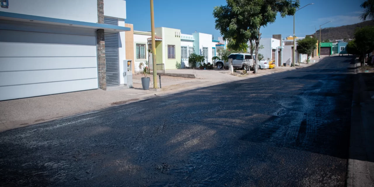 AYUNTAMIENTO DE CULIACÁN REFUERZA TRABAJOS DE REHABILITACIÓN DE CALLES Y MEJORA DE INFRAESTRUCTURA VIAL