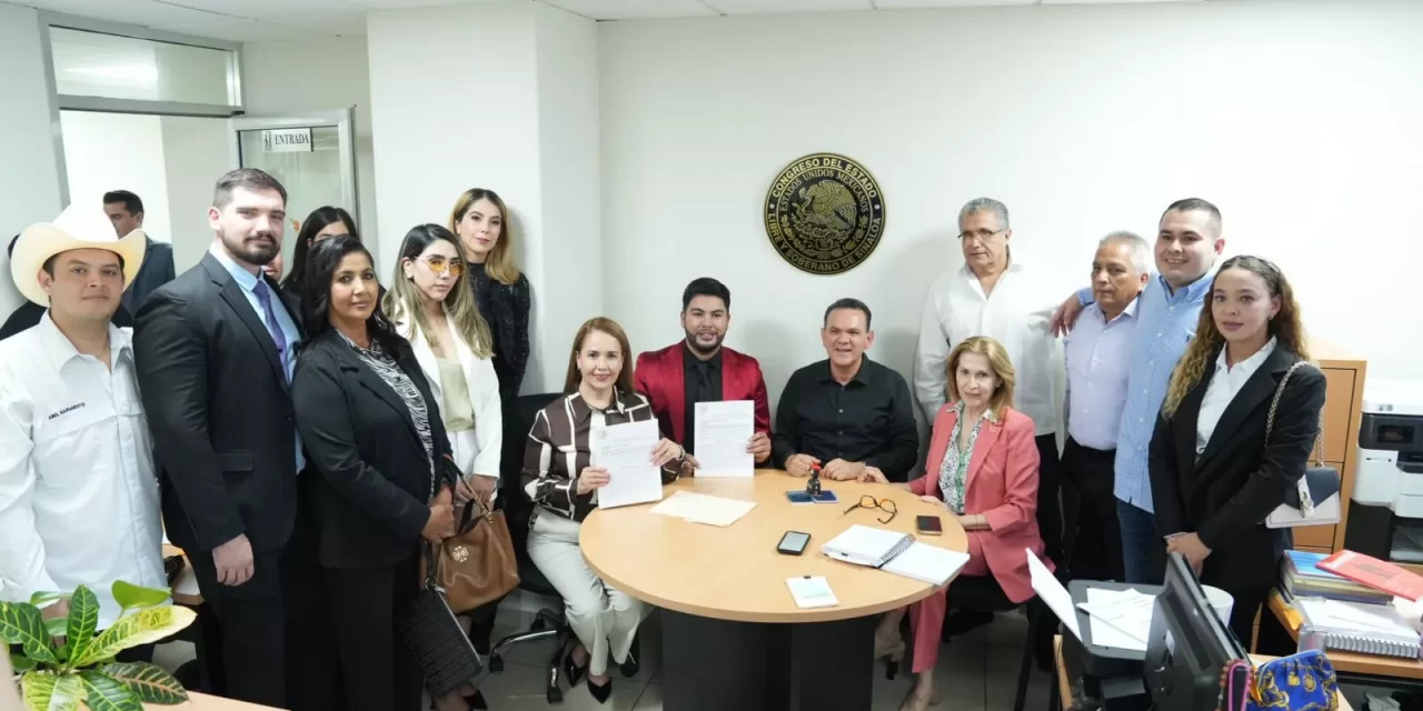 DIPUTADOS DE MC PRESENTAN INICIATIVA PARA CREAR LA FIGURA DE REGIDOR PROTECTOR DE ANIMALES EN LOS MUNICIPIOS