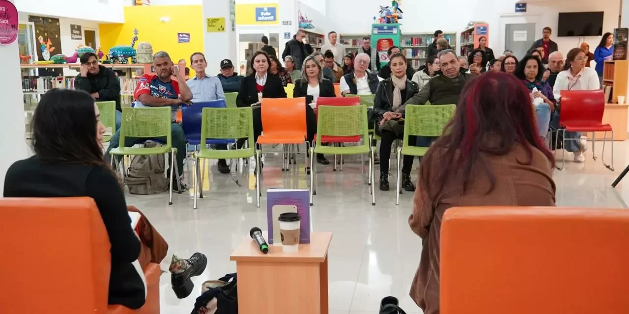 EVELINA GIL, HERNÁN ARTURO RUIZ Y CLAUDINA DOMINGO PRESENTAN SUS LIBROS