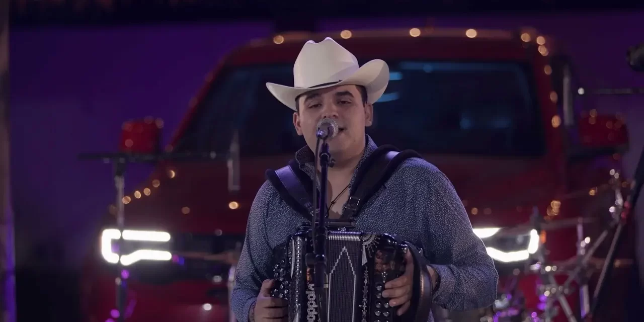 EDGARDO NÚÑEZ, LA NUEVA ESTRELLA DE REGIONAL MEXICANO