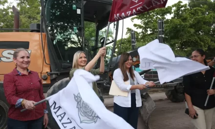 PONE EN MARCHA ESTRELLA PALACIOS PAVIMENTACIÓN EN DOÑA CHONITA