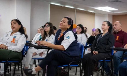 REALIZAN CHARLAS SOBRE VIOLENCIA DE GÉNERO PARA PERSONAL MUNICIPAL EN EL MARCO DE LOS 16 DÍAS DE ACTIVISMO